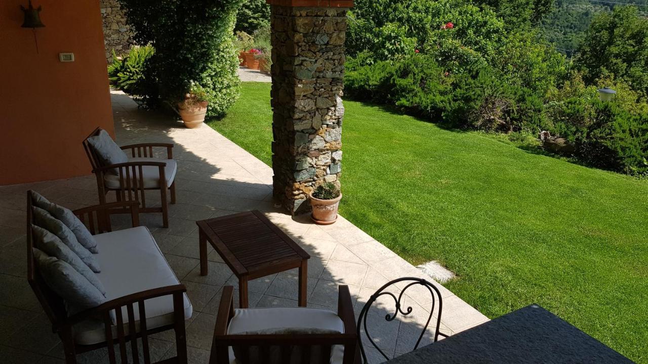 Villa Claudia Quiliano Buitenkant foto