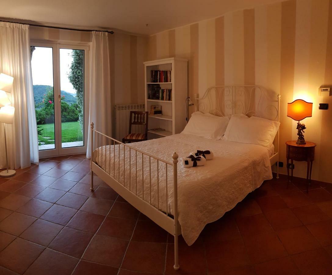 Villa Claudia Quiliano Buitenkant foto